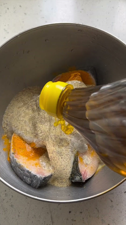 Shorshe Ilish | Hilsa with Mustard Sauce | সর্ষে ইলিশ