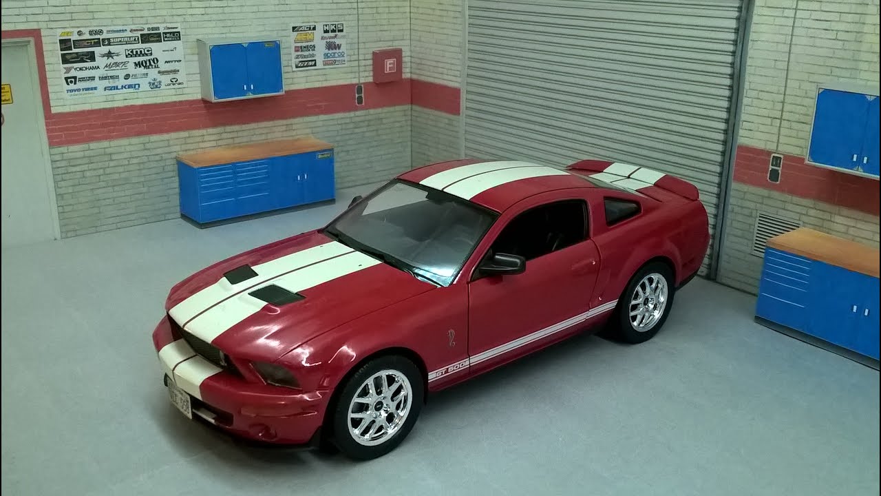 Mô hình xe Shelby Cobra GT500 2007 White 1:24 Welly - 22473 – Cửa hàng Mô hình xe Shelby Cobra GT500 2007 White 1:24 Welly - 22473 – Cửa hàng