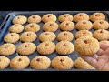 هشيشة وكذوب فالفم بدون زبدة ولا دقيق دواز اتاي من اسهل واسرع الحلويات لشرب الشاي بمكونات عندك فالبيت هشيشة وكذوب فالفم بدون زبدة ولا دقيق دواز اتاي من اسهل واسرع الحلويات لشرب الشاي بمكونات عندك فالبيت