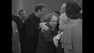 Famous Penn Jillette comments on Larry Fine's shoes Three Stooges. Profile