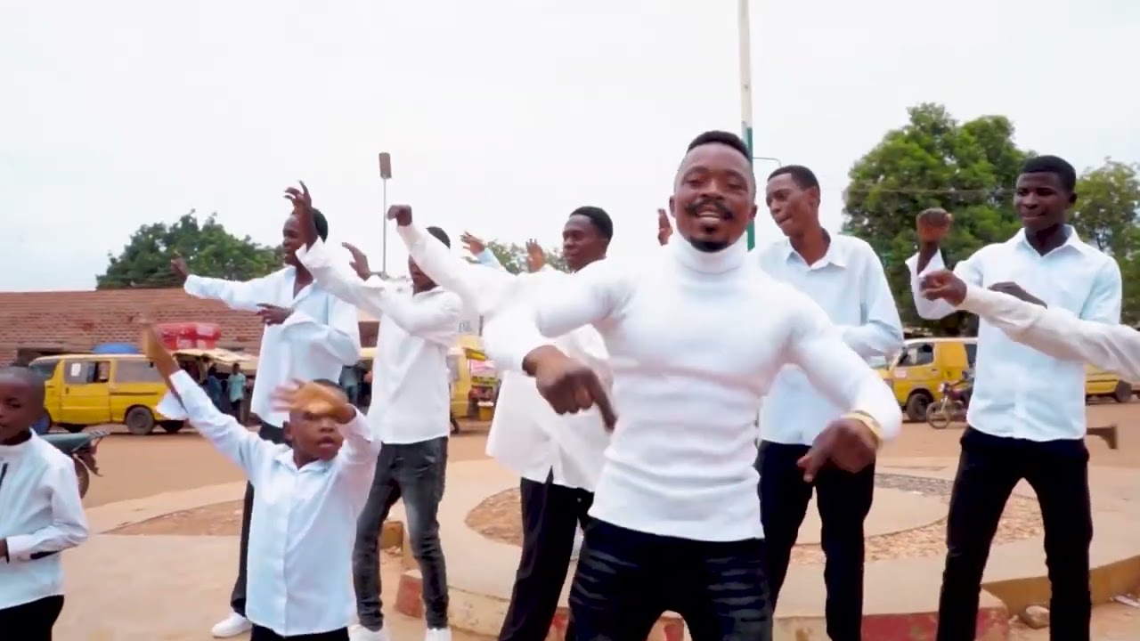 sifa Kwake, Bithynie Kay