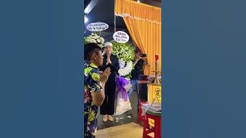 CA SĨ CHÂU GIA KIỆT XÚC ĐỘNG NGHẸN NGÀO VIẾNG THĂM CHA CỦA NHẠC SĨ THÁI HÙNG #shorts