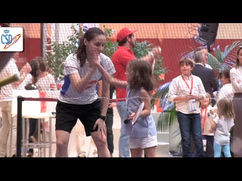 La casa del deporte abre sus puertas a cientos de niños en un gran día de fiesta consejo comunitario