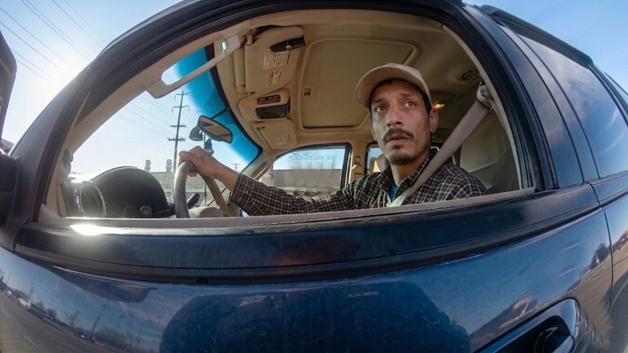 Police Surprise Man During a Routine Traffic Stop & Uncovers Something ...
