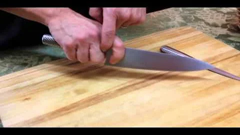 Knife Holds with Chef Eric Crowley, Chef Eric's Cu...