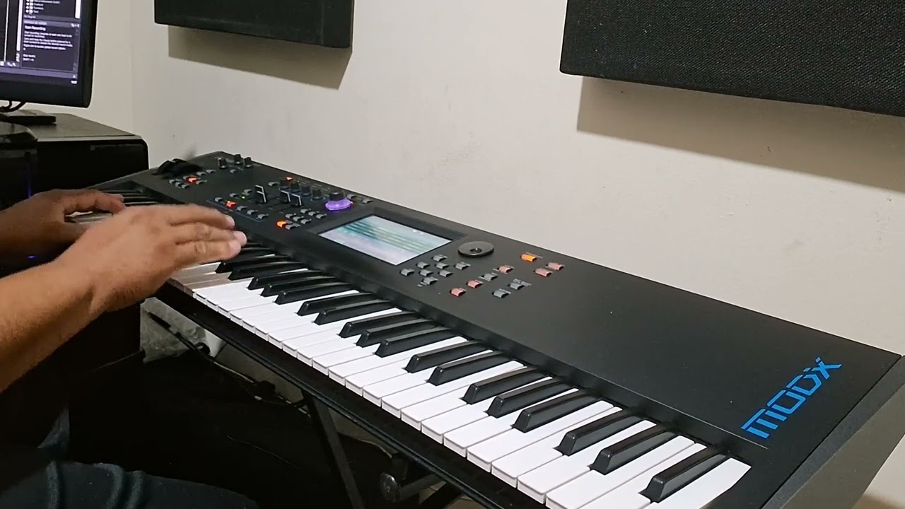 YAMAHA MODX7 - KeyAffair - YouTube