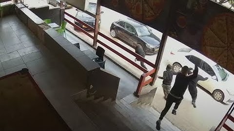 לאור יום ומול המצלמות - קטטה אלימה בקריית גת