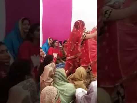 Mummy ji mujhko husband chahie dehati Nach geet HD video