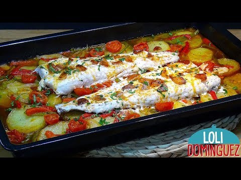 Video: Cómo Cocinar Pescado Con Zanahorias Y Cebollas En El Horno