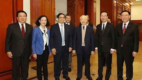 越共十四大文件起草工作小組第一次會議召開 - 天天要聞