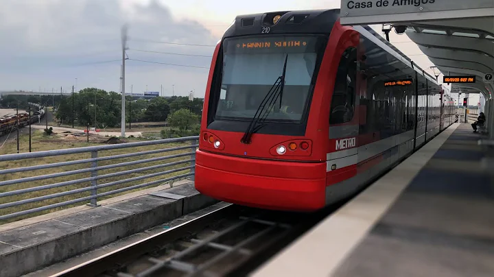 Riding Houston METRORail Red Line, Burnett/Casa de...