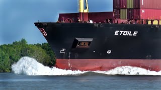 Magnificent  Bow Waves of Powerful Container Ships #shipspotting #ships #containership by ShipSpotting Vietnam 2,305 views 2 months ago 15 minutes