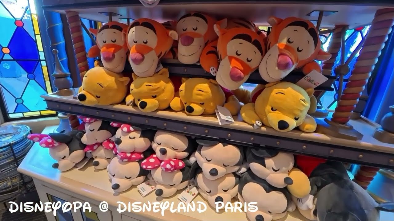 SHOP WALK THROUGH - SIR MICKEY´S BOUTIQUE 2/2 - Disneyland Paris - DisneyOpa
