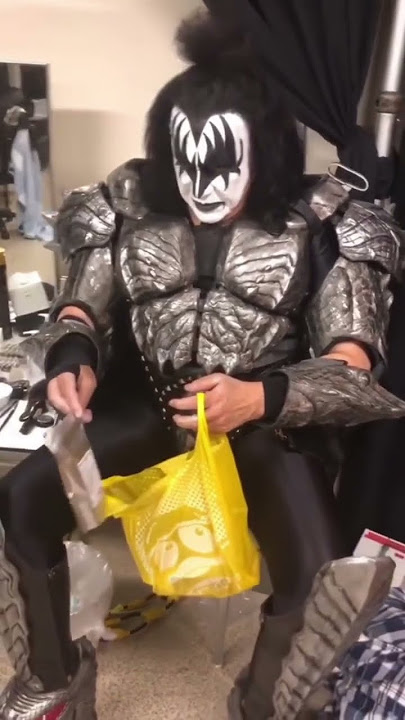 KISS Nick Simmons Brings Gene Simmons Snacks in Japan 2022 #kissband #shorts #kissfan777