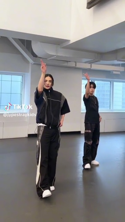 2 stepper  - lace ❤️ #dancer #dance #kpop #straykids #hyunjin  #dancechallenge #han #foryou