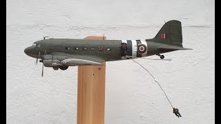 Modifying Airfix 1/72 scale Paratroopers for use in aircraft