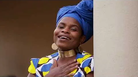 Ndiri Munana  (VERSION 1) -  Mai Olivia Charamba (...