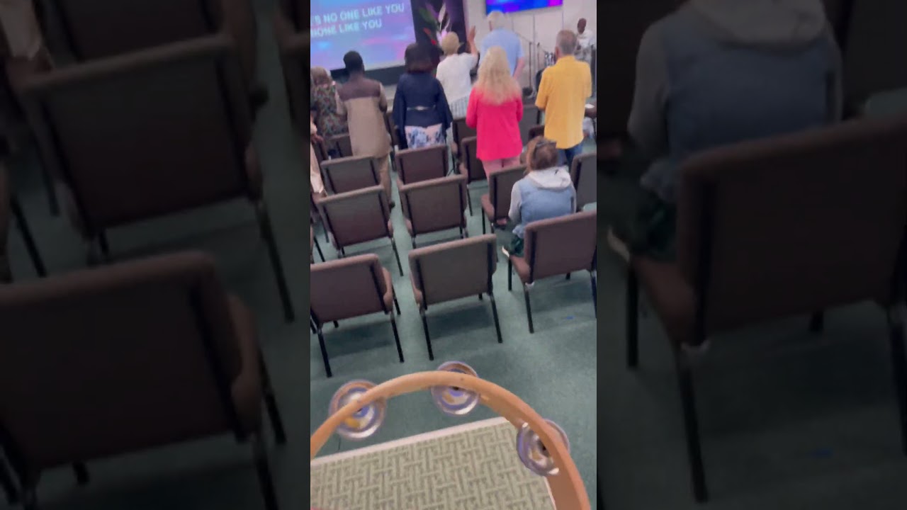 Tambourine and worship July 28 2024 10:40am Sunday Bellingham Washington @trinamason moment in life