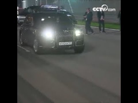 بوتين يقود السيارة شخصيا ويقوم بالجولة في مضامر فورمولا 1 مع السيسي CCTV Arabic 