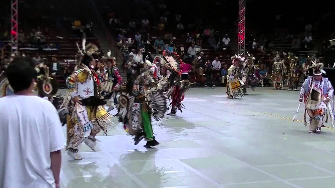 Head Young Man Dancer Special at GON 2013 Final 10 Song 1