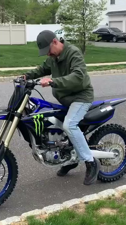 Dad Crashes My New Dirt Bike!! (2021 YZ-250F)