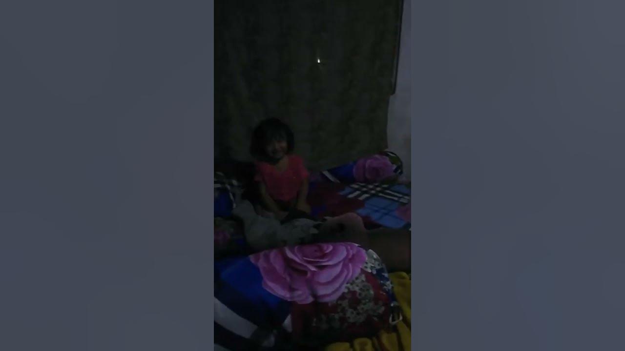 Si Tante Kecil Belajar Salto Youtube