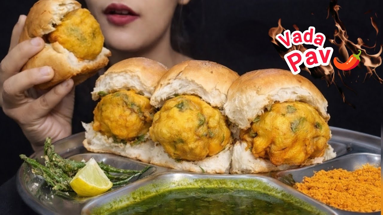 Eating Vada Pav Street Food Mukbang | Spicy & Crispy 🌶️ | Indian Street Food Eating | ASMR mukbang 