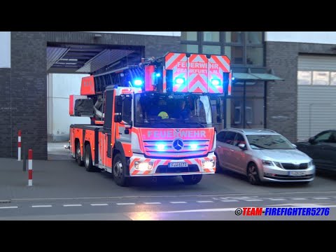 [Mit allen Hörnern aus der FF-Halle] Vom RTW bis zum Löschzug der Feuerwache 4 der BF Frankfurt