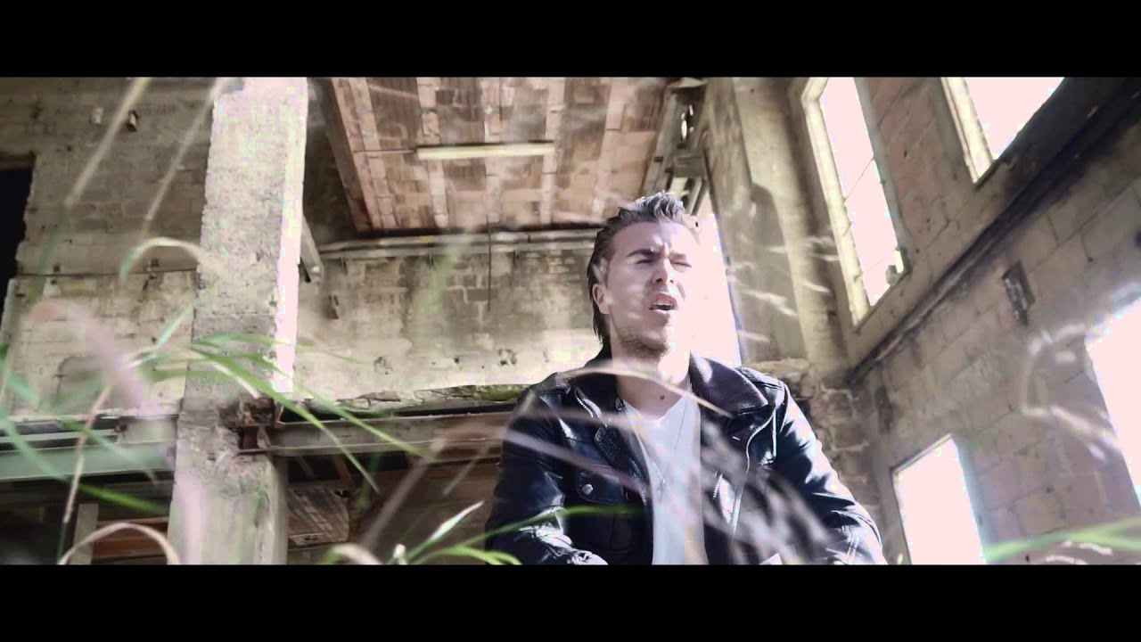 Mira PRAY FOR PARIS CLIP OFFICIEL-BLACK AVENUE en YouTube Mira PRAY FOR PARIS CLIP OFFICIEL-BLACK AVENUE en YouTube