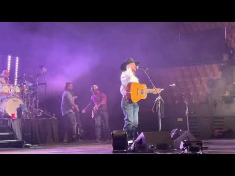 Dance Her Home - Cody Johnson