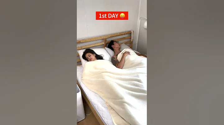 How Couple Wake Up Together Over Time #shorts - DayDayNews