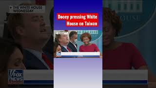 Peter Doocy spars with Karine Jean-Pierre over Pelosi trip #shorts