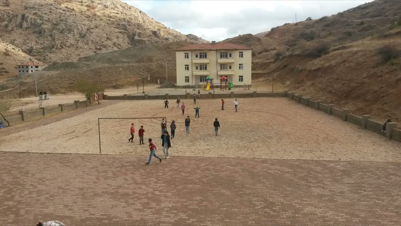 Karaköy İlk ve Orta Okulu / Yahyalı-KAYSERİ