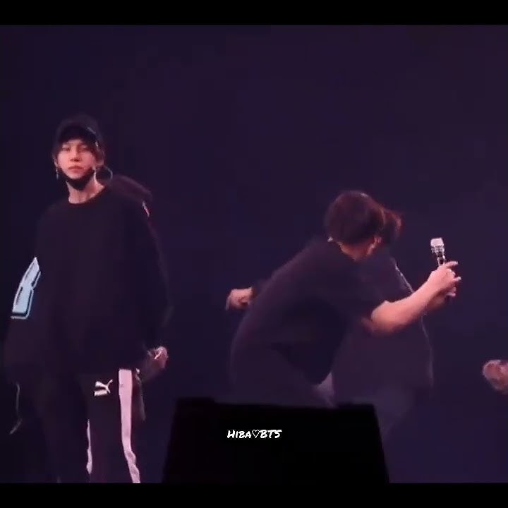 BTS were practicing crystal snow and Jungkook pretended to hit a baseball when the beat dropped🤭💜