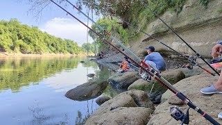 Lokasi Mancing Penuh Ikan Besar Joran Berjajar Paling Banyak di Sungai Bengawan ini
