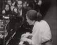 Capture de la vidéo Annie Fischer - Liszt Concerto No. 1 Part 3/4