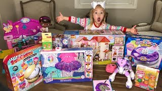 SHOWING YOU GUYS WHAT I GOT FOR CHRISTMAS!!! (ALL MY PRESENTS)