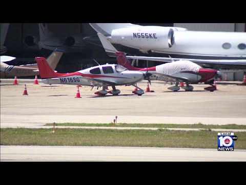 ‘It’s difficult’: Plane crash near Boca Raton Airport shakes aviation community 