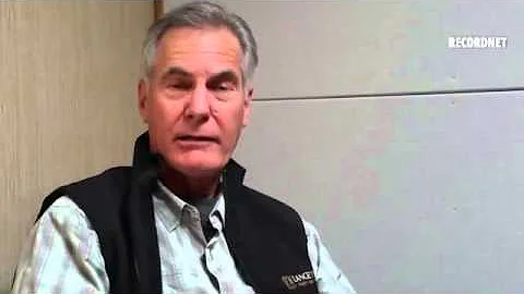 Brad Lange shares LangeTwins' wine making philosop...