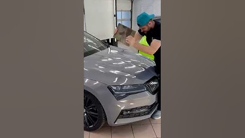 Vinyl vs Brick 😱 | Real Protection Skoda Superb Scratch Test