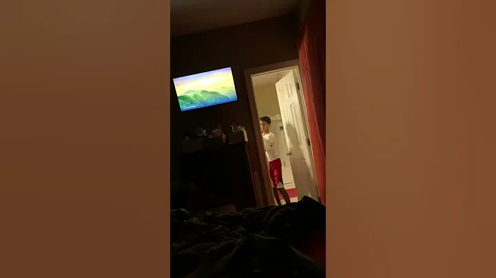 Killer clown scares little boy and heart attack