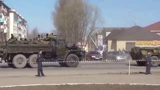 Стрельба на улице средь белого дня военные