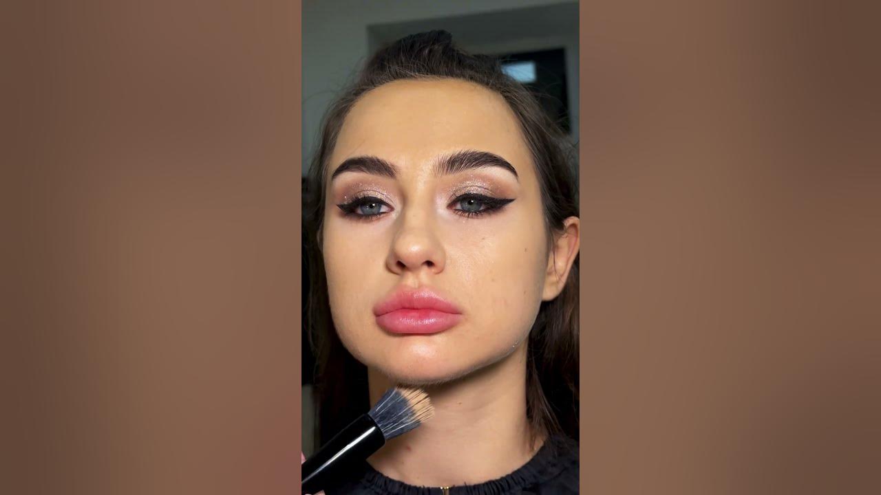 Навчання візажистів в школі мейкап MAKE ME UP Studio & School # ...
