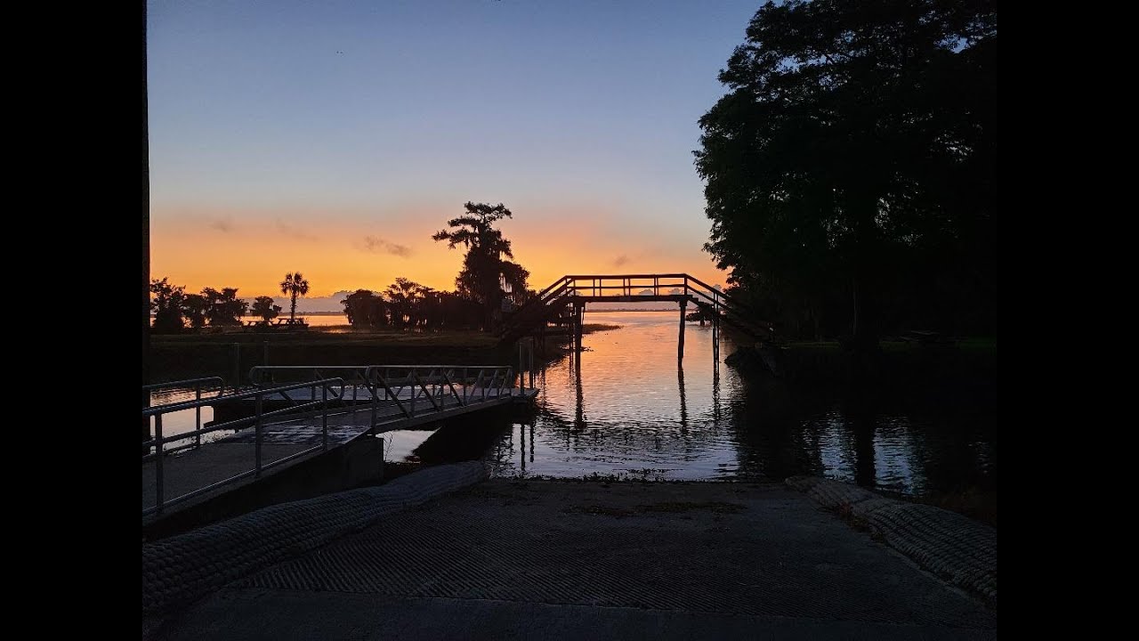BASS FISHING BLUE CYPRESS LAKE FLORIDA