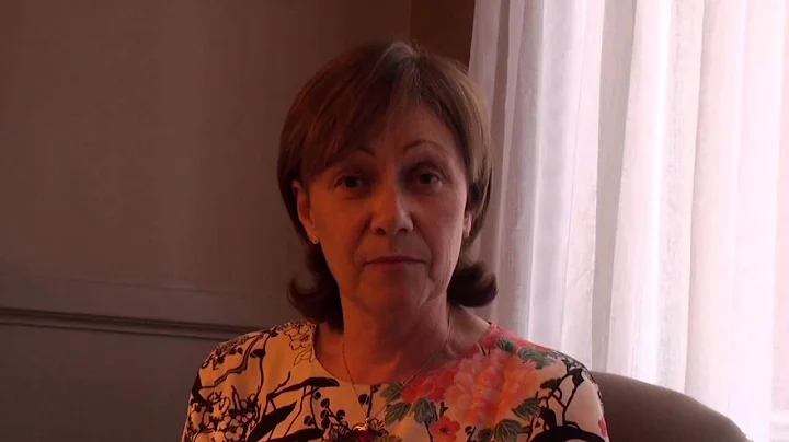 Sheila O'Flanagan answers a question from Donna Kane
