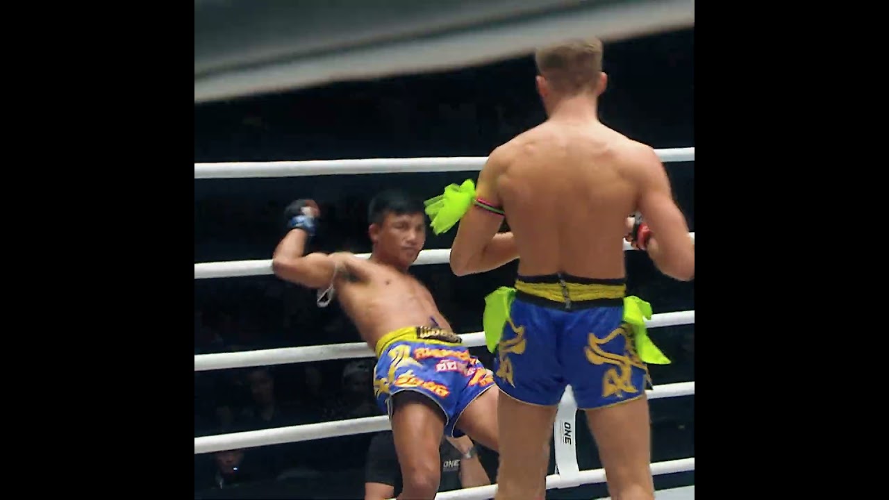 Launching hard 🚀 Will Jonathan Haggerty keep his crown against Hiroki Akimoto at ONE SAMURAI 4?