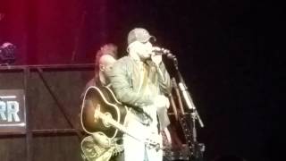 Tyler Farr damn Good Friends