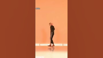 Thumbnail of Guys Felix did it again😆 #straykids #felix #kpop #maniac #backdoor
