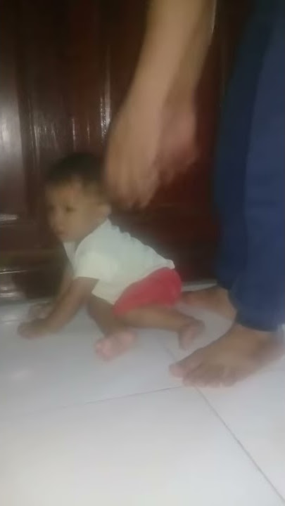 Ade lucu dan gemesin