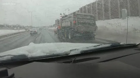 MnDOT battles snow and ice on roads